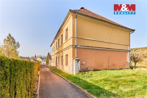 Prodej komerčního objektu, 982 m² - 2