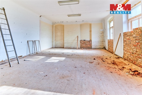 Prodej komerčního objektu, 982 m² - 4