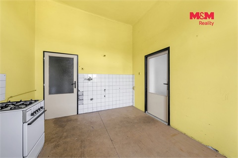 Prodej komerčního objektu, 3 000 m² 4