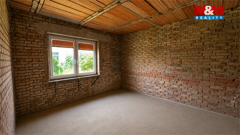 Prodej rodinného domu, 250 m² - 8
