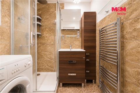 Prodej bytu 1+1, 39 m² - 10