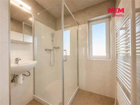 Prodej rodinného domu, 70 m² - 6