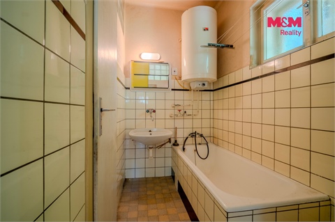 Prodej rodinného domu, 206 m² - 4