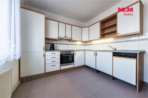 Prodej bytu 2+1, 63 m² - 2