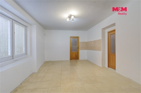 Prodej rodinného domu, 230 m² - 4