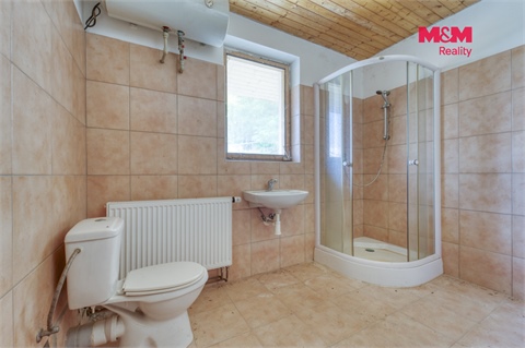 Prodej rodinného domu, 230 m² - 8
