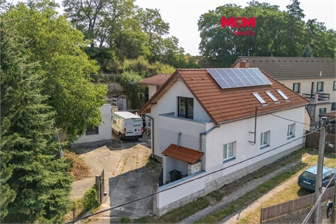 Prodej rodinného domu, 230 m² 0