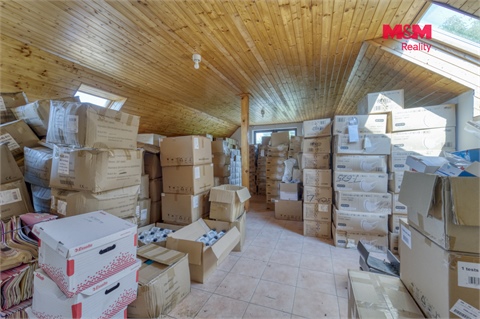 Prodej rodinného domu, 230 m² 12