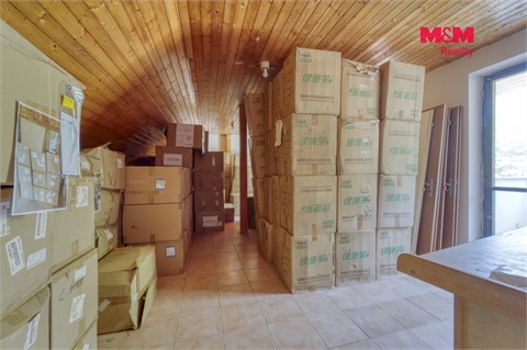 Prodej rodinného domu, 230 m² - 12