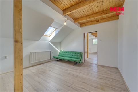 Prodej rodinného domu, 230 m² 10