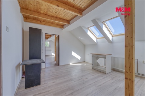 Prodej rodinného domu, 230 m² - 14