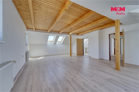 Prodej rodinného domu, 230 m² 2