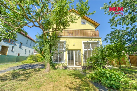 Prodej rodinného domu, 230 m² 12