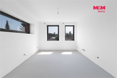 Prodej bytu 3kk, 66 m² - 12