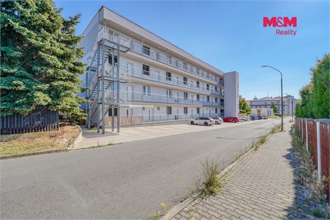 Prodej bytu 2kk, 56 m² - 18
