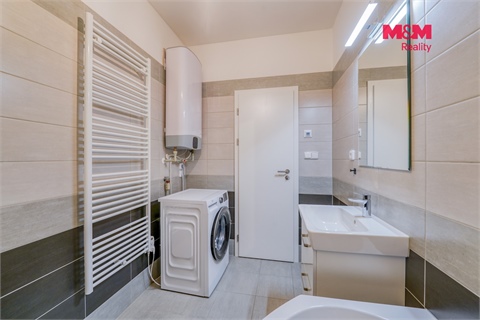 Prodej bytu 2kk, 56 m² - 12