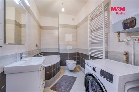 Prodej bytu 2kk, 56 m² 12
