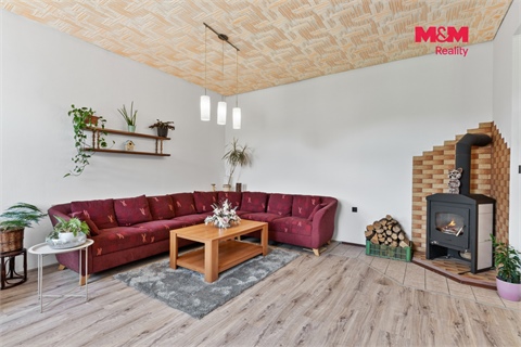 Prodej bytu 4kk, 80 m² 2