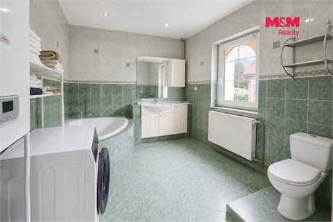 Prodej rodinného domu, 120 m² 8
