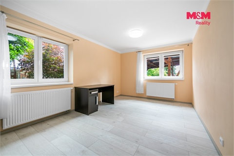 Prodej rodinného domu, 184 m² - 8