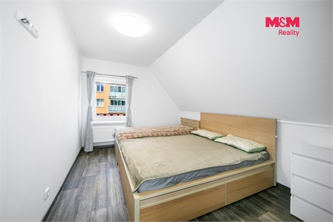 Prodej rodinného domu, 184 m² 8