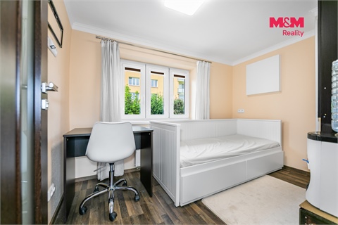 Prodej rodinného domu, 184 m² - 6
