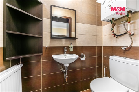 Prodej rodinného domu, 184 m² 4