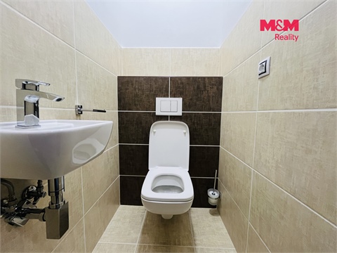Pronájem bytu 3kk, 71 m² 10