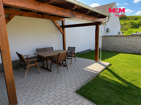 Pronájem rodinného domu, 160 m² - 2
