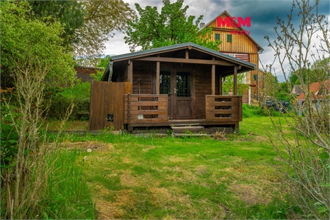 Pronájem zahrady, 1 157 m² 0