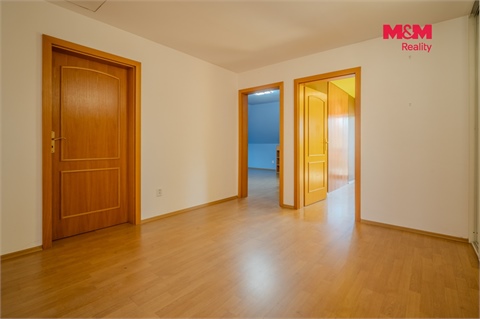 Prodej rodinného domu, 248 m² 4
