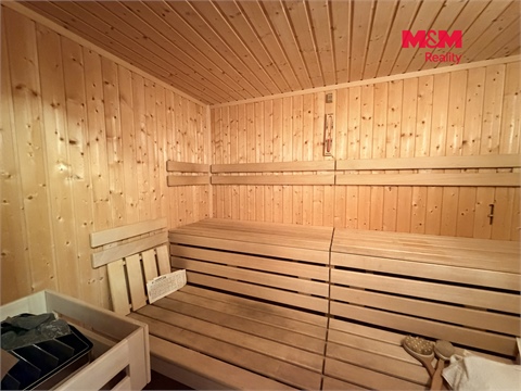 Prodej rodinného domu, 248 m² 24