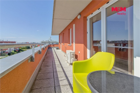Pronájem bytu 2kk, 58 m² 16