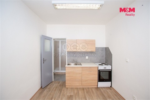 Pronájem bytu 1kk, 24 m² - 0
