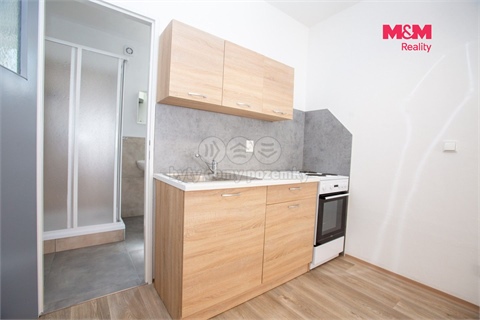 Pronájem bytu 1kk, 24 m² - 2