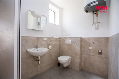 Pronájem bytu 1kk, 24 m² 6
