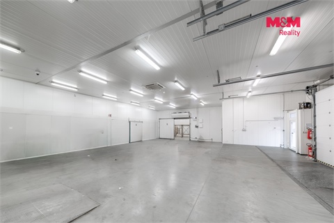 Pronájem skladu / haly, 1 300 m² - 4