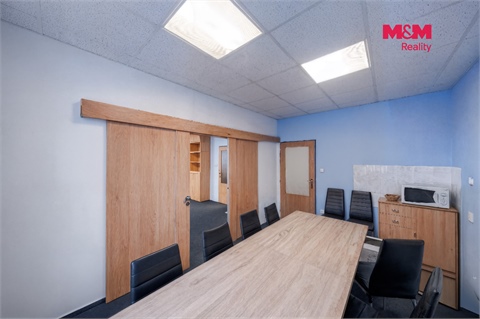 Pronájem skladu / haly, 1 300 m² 16
