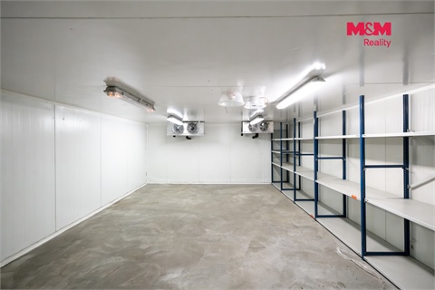 Pronájem skladu / haly, 1 300 m² - 8