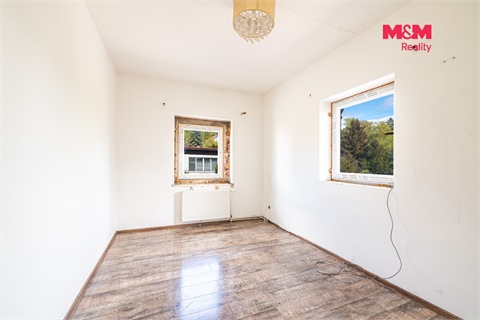 Prodej rodinného domu, 280 m² 16