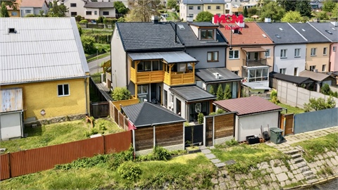 Prodej rodinného domu, 98 m² 0