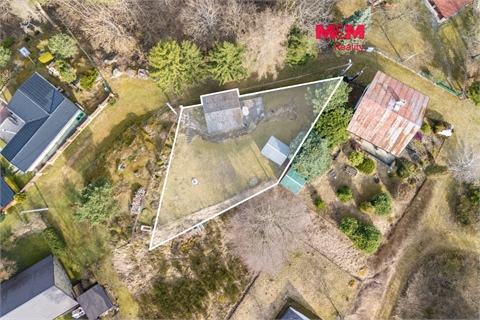 Prodej stavebního pozemku, 398 m² 0