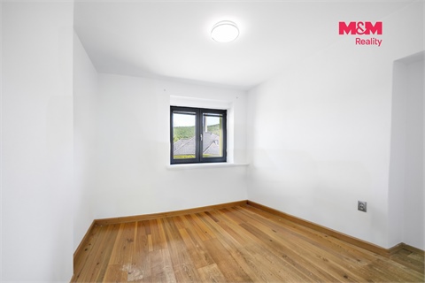 Prodej rodinného domu, 119 m² - 14