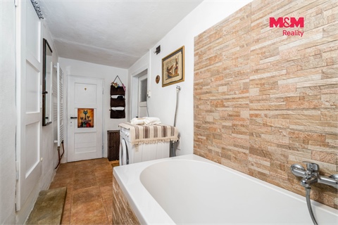 Prodej rodinného domu, 93 m² 8