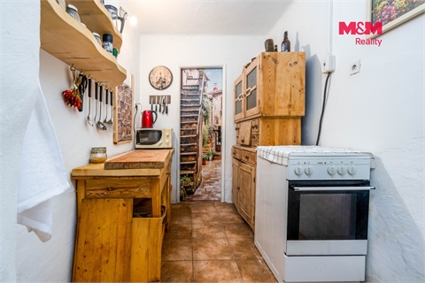 Prodej rodinného domu, 93 m² 2