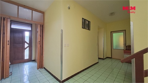 Prodej rodinného domu, 240 m² 18