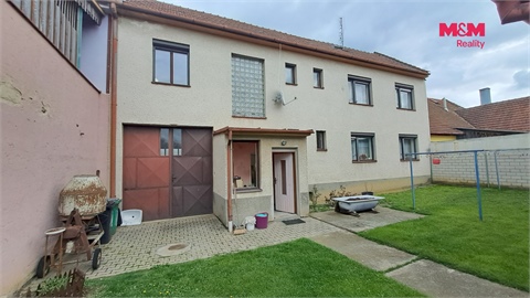 Prodej rodinného domu, 240 m² - 18