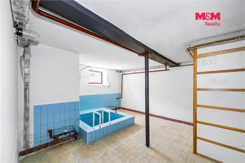 Prodej rodinného domu, 295 m² 18