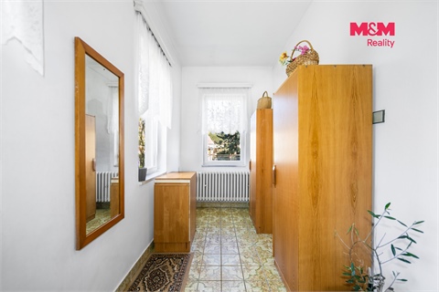 Prodej rodinného domu, 295 m² - 6