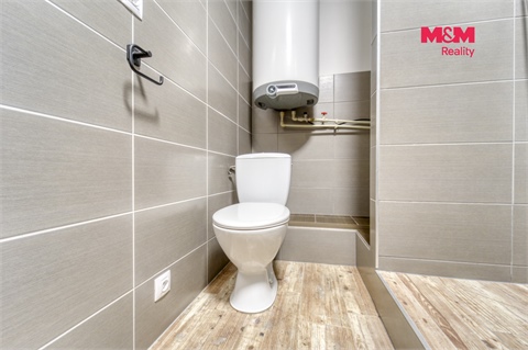 Prodej bytu 4+1, 64 m² 12
